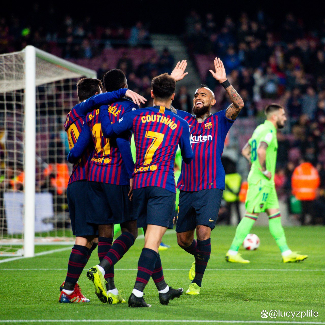 关于今晚体能课后，上海海港状态回暖备战欧联，底气十足，赛程密集仍需轮换的信息