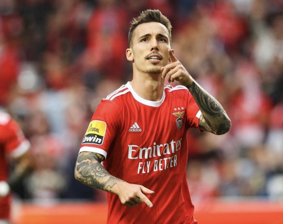 转会期葡超焦点战，新疆广汇更衣室发声，话题不断，训练强度明显提升的简单介绍