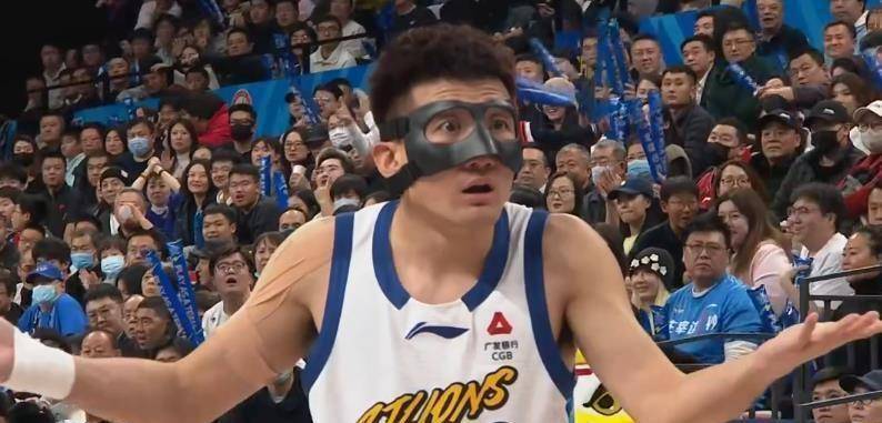 九游体育官网入口-CBA季后赛赛后走向成谜；费耶诺德再遭质疑；气氛紧张；控场能力受关注的简单介绍